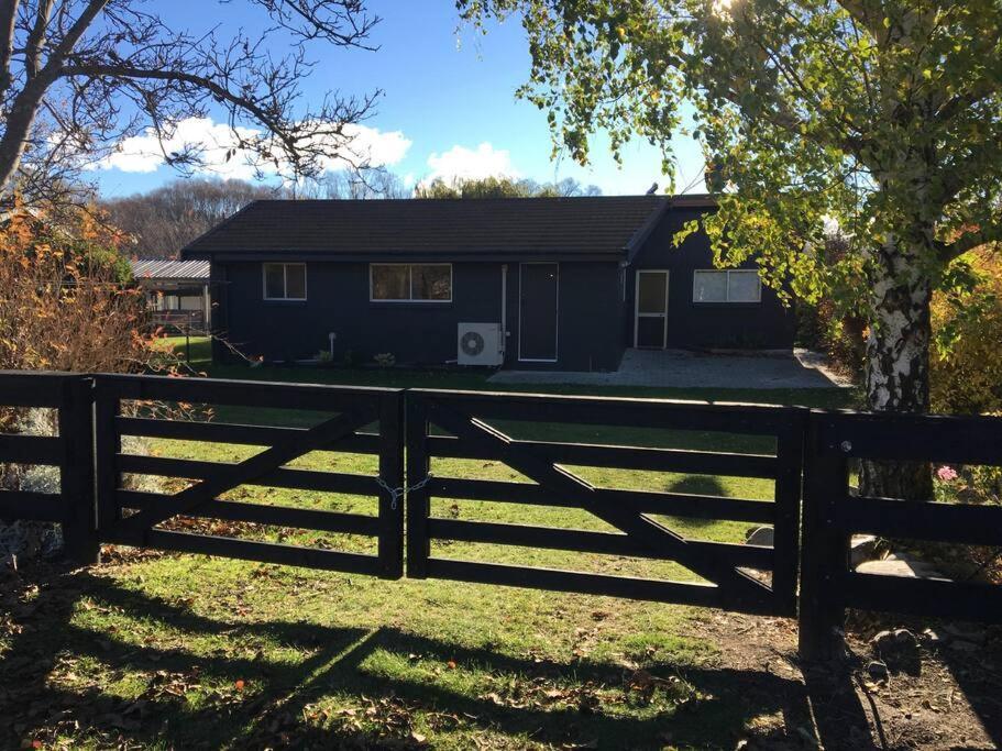 Omarama Holiday Home Buitenkant foto